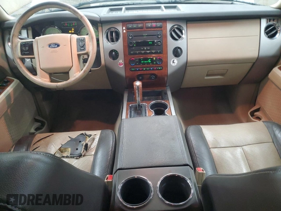 2007 Ford Expedition Max Eddie Bauer with VIN 1FMFK18567LA84940, listed as a Copart auction lot 46368655 with 270,553 mi miles and Clean Title. Bid and sale history available at DreamBid. Image 8.