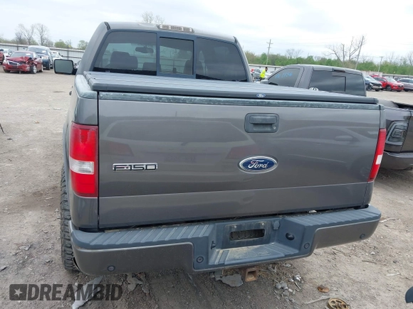 2004 Ford F-150 XLT with VIN 1FTPW14544KC27775, listed as a IAAI auction lot 41935541 with 2,690,365 mi miles. Bid and sale history available at carsss.com. Image 17.