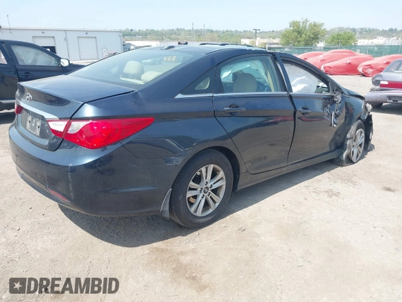 2012 Hyundai Sonata GLS with VIN 5NPEB4AC0CH422955, listed as a IAAI auction lot 42113670 with Not Provided miles. Bid and sale history available at carsss.com. Image 4.