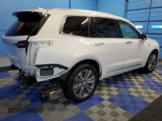 2024 Cadillac XT6 FWD Premium Luxury with VIN 1GYKPCRS7RZ738830, listed as a Copart auction lot 69222864 with 9,891 mi miles and Clean Title. Bid and sale history available at carsss.com. Image 3.
