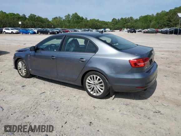 2015 Volkswagen Jetta SE z VIN 3VWD17AJ5FM309965, wystawiony jako Copart lot #54930665 z przebiegiem 141 918 mil mil oraz Szkoda całkowita • Salvage title. Historia ofert i sprzedaży dostępna na DreamBid. Obrazek 2.