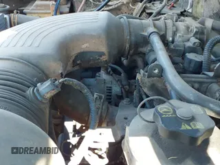 2003 Ford F-150 XLT z VIN 1FTRW08L83KB68708, wystawiony jako IAAI lot #43352025 z przebiegiem Nie podano mil oraz . Historia ofert i sprzedaży dostępna na DreamBid. Obrazek 18.