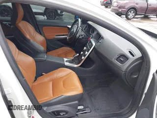 2015 Volvo S60 T6 Drive-E with VIN YV149MFK1F2366869, listed as a IAAI auction lot 41452923 with 98,005 mi miles. Bid and sale history available at carsss.com. Image 5.