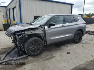 2022 Mitsubishi Outlander SE with VIN JA4J4UA81NZ069264, listed as a Copart auction lot 63630695 with 52,915 mi miles and Salvage title. Bid and sale history available at DreamBid. Image 1.