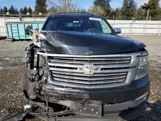2015 Chevrolet Tahoe LTZ z VIN 1GNSKCKC5FR638011, wystawiony jako Copart lot #49269395 z przebiegiem 127 427 mil mil oraz Szkoda całkowita • Salvage title. Historia ofert i sprzedaży dostępna na DreamBid. Obrazek 5.