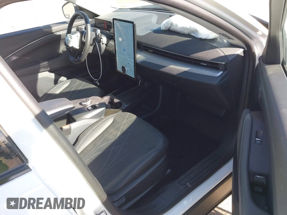 2023 Ford Mustang Mach-E Select with VIN 3FMTK1S5XPMB07968, listed as a IAAI auction lot 41371716 with 4,353 mi miles and . Bid and sale history available at DreamBid. Image 5.