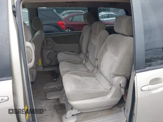 2008 Toyota Sienna CE with VIN 5TDZK23C88S174779, listed as a IAAI auction lot 40888229 with 180,865 mi miles. Bid and sale history available at carsss.com. Image 8.