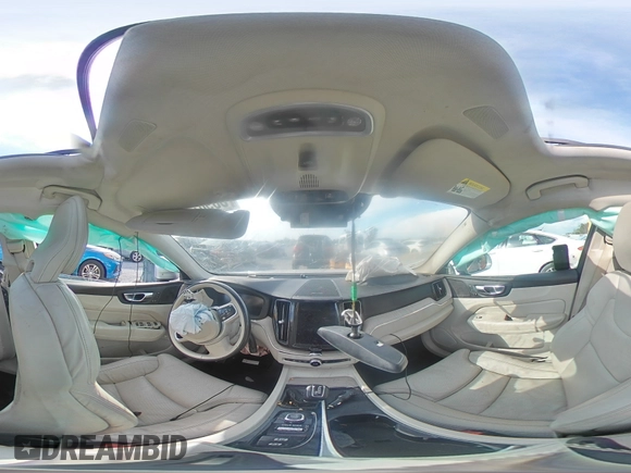 2021 Volvo XC60 Inscription с VIN YV4102DLXM1797908, выставлен на аукционе Copart как лот 58967375 с пробегом Не указан миль и На запчасти • Non repairable. История ставок и продаж доступна на DreamBid. Изображение 16.