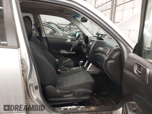 2012 Subaru Forester 2.5X Premium with VIN JF2SHBCC4CH459509, listed as a IAAI auction lot 41504125 with 189,749 mi miles. Bid and sale history available at carsss.com. Image 5.
