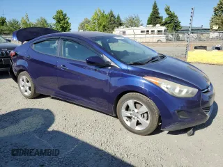 2013 Hyundai Elantra GLS z VIN 5NPDH4AE1DH246737, wystawiony jako Copart lot #64248184 z przebiegiem 132 716 mil mil oraz Szkody całkowita. Historia ofert i sprzedaży dostępna na DreamBid. Obrazek 4.