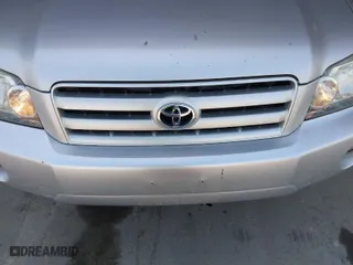 2005 Toyota Highlander with VIN JTEDP21AX50077168, listed as a IAAI auction lot 41885811 with 193,520 mi miles. Bid and sale history available at carsss.com. Image 6.