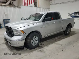 2017 Ram 1500 SLT z VIN 1C6RR6GT1HS549844, wystawiony jako Copart lot #52725105 z przebiegiem 127 080 mil mil oraz Czysty tytuł • Clean title. Historia ofert i sprzedaży dostępna na DreamBid. Obrazek 1.