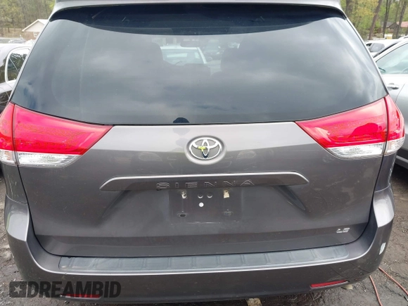 2014 Toyota Sienna LE AAS with VIN 5TDKK3DC3ES506466, listed as a IAAI auction lot 41908023 with 118,297 mi miles and . Bid and sale history available at carsss.com. Image 16.