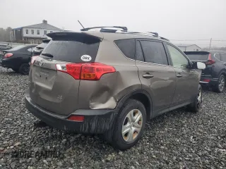 2015 Toyota RAV4 LE with VIN JTMBFREV2FD166618, listed as a Copart auction lot 51520205 with 135,829 mi miles and Clean Title. Bid and sale history available at carsss.com. Image 3.