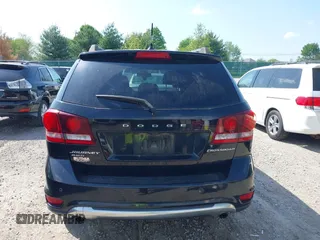 2015 Dodge Journey Crossroad z VIN 3C4PDDGG8FT633483, wystawiony jako IAAI lot #42132925 z przebiegiem 138 235 mil mil oraz . Historia ofert i sprzedaży dostępna na DreamBid. Obrazek 16.