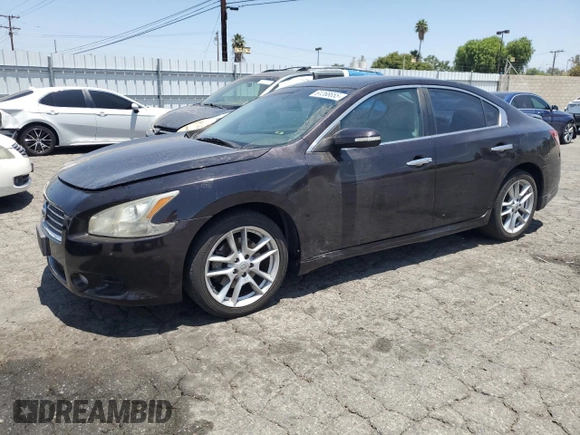 2011 Nissan Maxima SV z VIN 1N4AA5AP8BC811367, wystawiony jako Copart lot #61268655 z przebiegiem 147 230 mil mil oraz Czysty tytuł • Clean title. Historia ofert i sprzedaży dostępna na DreamBid. Obrazek 1.