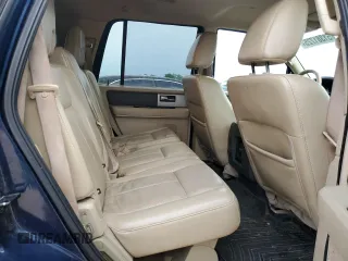 2013 Ford Expedition XLT z VIN 1FMJU1H55DEF33562, wystawiony jako Copart lot #51381725 z przebiegiem 151 074 mil mil oraz Czysty tytuł • Clean title. Historia ofert i sprzedaży dostępna na DreamBid. Obrazek 11.