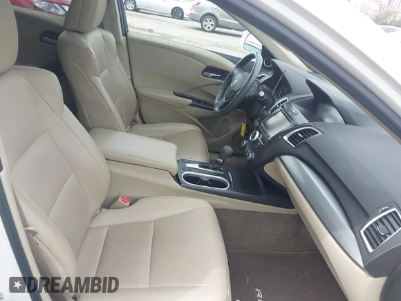 2016 Acura RDX Tech Pkg with VIN 5J8TB4H53GL000714, listed as a IAAI auction lot 41966697 with 57,662 mi miles. Bid and sale history available at carsss.com. Image 5.