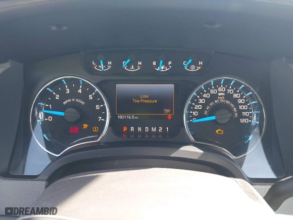 2013 Ford F-150 XL with VIN 1FTFW1CT2DKE96952, listed as a IAAI auction lot 41592253 with 160,119 mi miles. Bid and sale history available at carsss.com. Image 7.