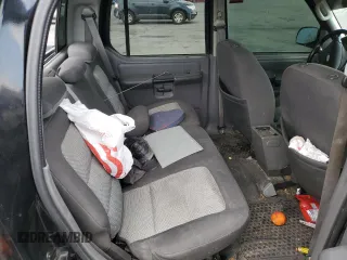 2005 Ford Explorer Sport Trac XLS z VIN 1FMZU67K15UB77562, wystawiony jako Copart lot #59619895 z przebiegiem 122 810 mil mil oraz Szkoda całkowita • Salvage title. Historia ofert i sprzedaży dostępna na DreamBid. Obrazek 10.