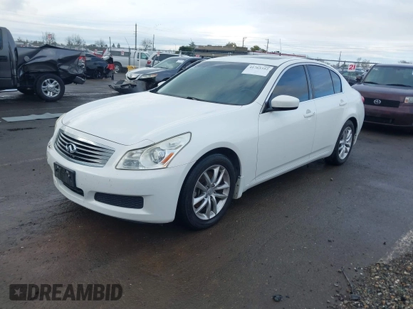 2009 Infiniti G37 Journey with VIN JNKCV61E09M305045, listed as a IAAI auction lot 41765352 with 174,390 mi miles and . Bid and sale history available at carsss.com. Image 2.