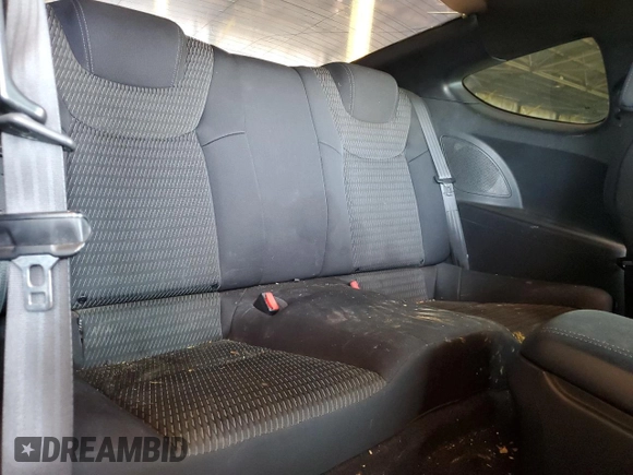2013 Hyundai Genesis Coupe 2.0T with VIN KMHHT6KD6DU083957, listed as a Copart auction lot 59933145 with 114,276 mi miles and Clean title. Bid and sale history available at DreamBid. Image 10.