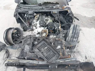 1994 Chevrolet Corvette z VIN 1G1YY32PXR5119898, wystawiony jako IAAI lot #41524375 z przebiegiem Nie podano mil oraz . Historia ofert i sprzedaży dostępna na DreamBid. Obrazek 10.