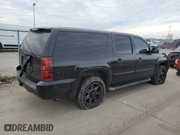 2008 Chevrolet Suburban LT w/2LT with VIN 3GNFK16388G188373, listed as a Copart auction lot 45230665 with 188,112 mi miles and Salvage Title. Bid and sale history available at carsss.com. Image 3.