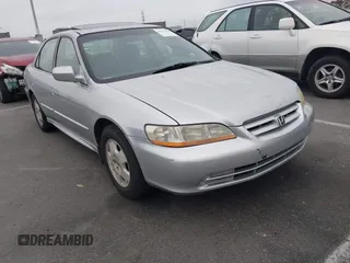 2002 Honda Accord EX с VIN 1HGCG16522A032934, выставлен на аукционе IAAI как лот 42765708 с пробегом 205 862 миль миль и . История ставок и продаж доступна на DreamBid. Изображение 1.
