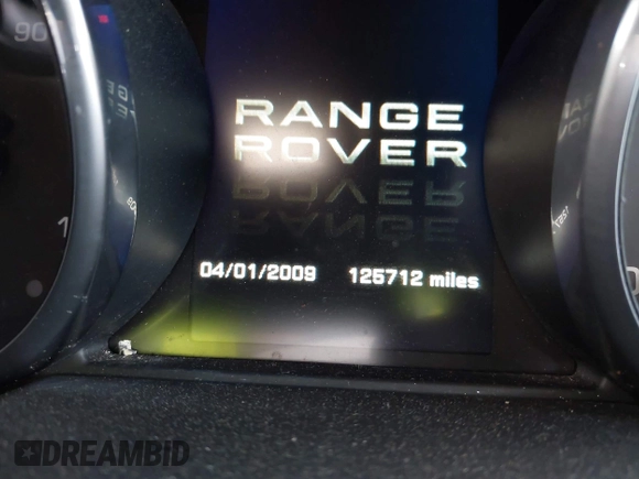 2012 Land Rover Range Rover Evoque Pure Premium with VIN SALVR1BG1CH622083, listed as a IAAI auction lot 42083066 with 125,712 mi miles. Bid and sale history available at carsss.com. Image 7.