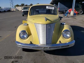 1972 Volkswagen Beetle with VIN 1122273525, listed as a Copart auction lot 79026884 with 17,604 mi miles and Clean Title. Bid and sale history available at DreamBid. Image 5.