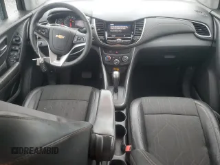 2022 Chevrolet Trax LT with VIN KL7CJPSM2NB548061, listed as a Copart auction lot 60250645 with 82,767 mi miles and Salvage title. Bid and sale history available at DreamBid. Image 8.