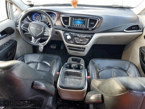 2018 Chrysler Pacifica Touring L with VIN 2C4RC1BG8JR124054, listed as a Copart auction lot 49787405 with 123,801 mi miles and Salvage Title. Bid and sale history available at DreamBid. Image 8.