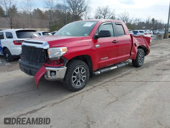 2017 Toyota Tundra SR z VIN 5TFUY5F14HX666949, wystawiony jako IAAI lot #41685402 z przebiegiem 108 628 mil mil oraz . Historia ofert i sprzedaży dostępna na DreamBid. Obrazek 2.