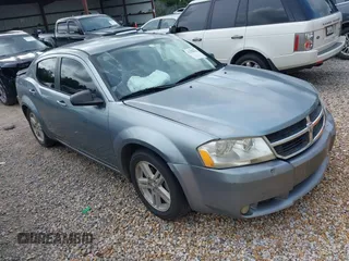 2008 Dodge Avenger SXT z VIN 1B3LC56K88N145832, wystawiony jako IAAI lot #42329896 z przebiegiem 150 345 mil mil oraz . Historia ofert i sprzedaży dostępna na DreamBid. Obrazek 1.