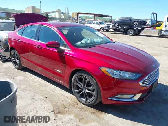 2018 Ford Fusion SE with VIN 3FA6P0LU6JR260804, listed as a IAAI auction lot 41701138 with 94,410 mi miles and . Bid and sale history available at DreamBid. Image 1.