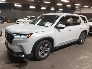 2023 Honda Pilot EX-L z VIN 5FNYG1H5XPB043275, wystawiony jako IAAI lot #41747522 z przebiegiem 18 865 mil mil oraz . Historia ofert i sprzedaży dostępna na DreamBid. Obrazek 2.