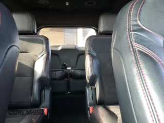 2019 Ford Explorer XLT z VIN 1FM5K7D81KGA57970, wystawiony jako Copart lot #55398775 z przebiegiem 83 616 mil mil oraz Szkoda całkowita • Salvage title. Historia ofert i sprzedaży dostępna na DreamBid. Obrazek 10.