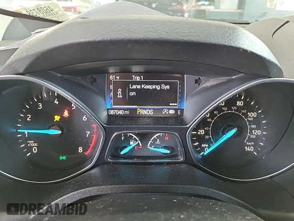 2019 Ford Escape SE z VIN 1FMCU9GD9KUA54757, wystawiony jako IAAI lot #42516631 z przebiegiem 87 040 mil mil oraz . Historia ofert i sprzedaży dostępna na DreamBid. Obrazek 12.