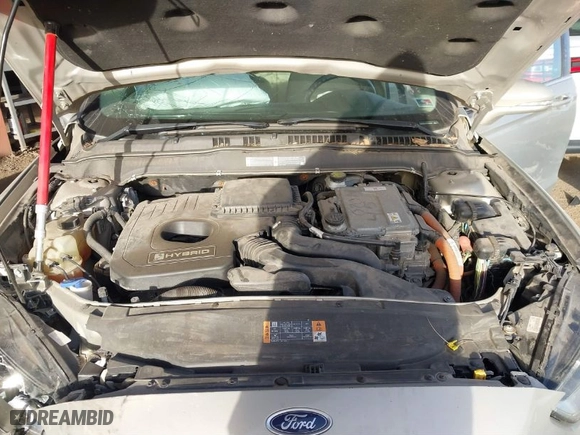 2015 Ford Fusion SE Hybrid with VIN 3FA6P0LU2FR156205, listed as a IAAI auction lot 41533507 with 98,693 mi miles. Bid and sale history available at carsss.com. Image 10.