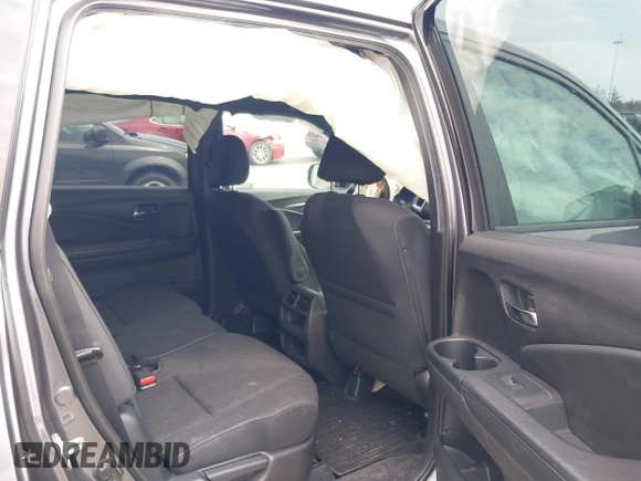 2019 Honda Passport Sport with VIN 5FNYF8H22KB012323, listed as a IAAI auction lot 41880476 with 153,341 mi miles and . Bid and sale history available at carsss.com. Image 8.
