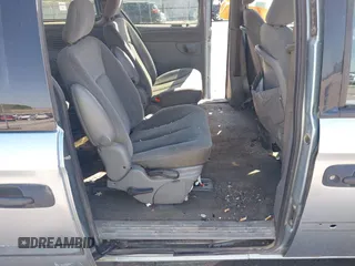 2004 Dodge Caravan SE z VIN 1D4GP24R04B582001, wystawiony jako IAAI lot #42221489 z przebiegiem Nie podano mil oraz . Historia ofert i sprzedaży dostępna na DreamBid. Obrazek 8.