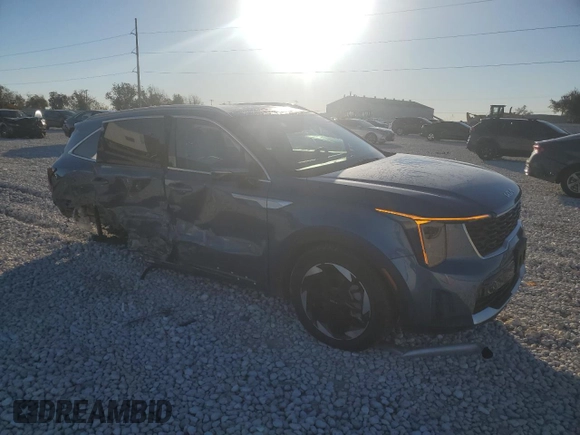 2025 Kia Sorento Hybrid EX with VIN KNDRHDJG9S5289243, listed as a Copart auction lot 84299744 with 7,406 mi miles and Salvage Title. Bid and sale history available at carsss.com. Image 4.