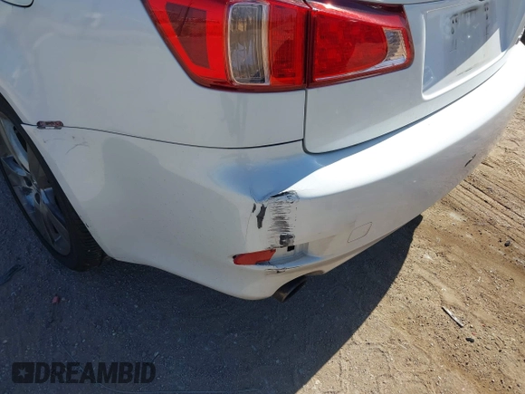 2011 Lexus IS 250 с VIN JTHBF5C24B5154684, выставлен на аукционе IAAI как лот 42214896 с пробегом Не указан миль и . История ставок и продаж доступна на DreamBid. Изображение 17.
