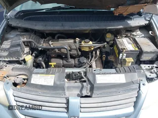 2005 Dodge Caravan SXT with VIN 2D4GP44L75R193138, listed as a IAAI auction lot 42073429 with 206,915 mi miles and . Bid and sale history available at DreamBid. Image 10.