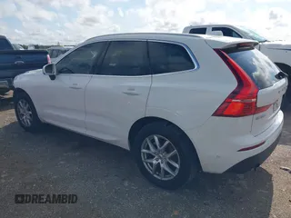 2019 Volvo XC60 Momentum with VIN LYV102RK4KB308332, listed as a IAAI auction lot 42382924 with 42,430 mi miles and . Bid and sale history available at DreamBid. Image 3.