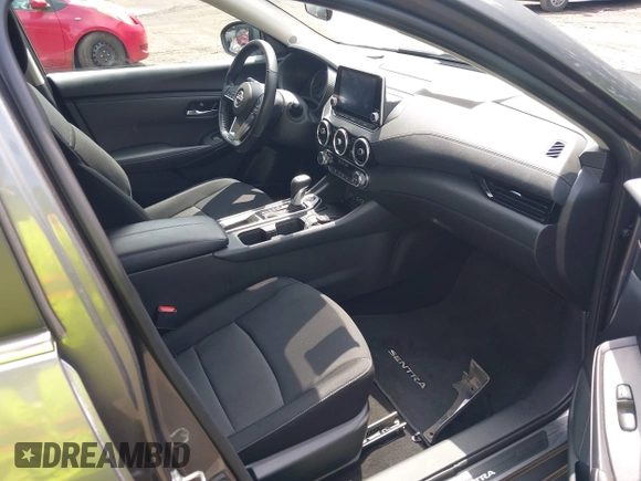 2024 Nissan Sentra SV with VIN 3N1AB8CV2RY211727, listed as a IAAI auction lot 42744888 with 19,460 mi miles and . Bid and sale history available at DreamBid. Image 5.
