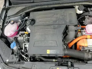 2021 Hyundai Ioniq SE с VIN KMHC65LD1MU252826, выставлен на аукционе Copart как лот 64368745 с пробегом 86 247 миль миль и Списание • Salvage title. История ставок и продаж доступна на DreamBid. Изображение 13.