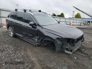 2017 Volvo XC90 Inscription with VIN YV4A22PL3H1164677, listed as a Copart auction lot 70801824 with 144,222 mi miles and Non Repairable. Bid and sale history available at carsss.com. Image 4.