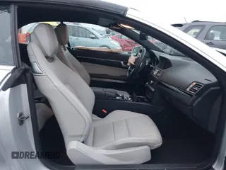 2016 Mercedes-Benz E 400 with VIN WDDKK6FF3GF313039, listed as a IAAI auction lot 40907228 with 31,540 mi miles and . Bid and sale history available at carsss.com. Image 5.